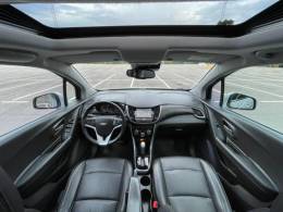 CHEVROLET - TRACKER - 2018/2018 - Prata - R$ 91.900,00