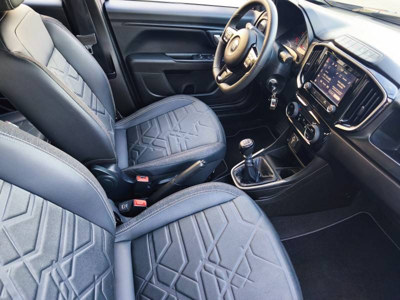 FIAT - STRADA - 2023/2023 - Cinza - R$ 113.900,00