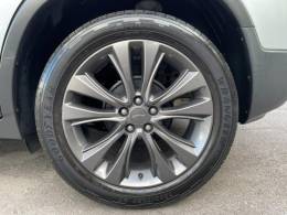 CHEVROLET - TRACKER - 2017/2017 - Prata - R$ 79.900,00