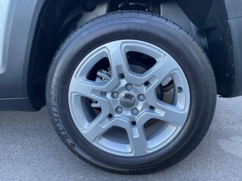 JEEP - RENEGADE - 2023/2023 - Branca - R$ 99.900,00