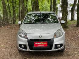 RENAULT - SANDERO - 2014/2014 - Prata - R$ 33.990,00