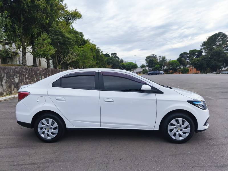 CHEVROLET - PRISMA - 2013/2013 - Branca - R$ 43.900,00
