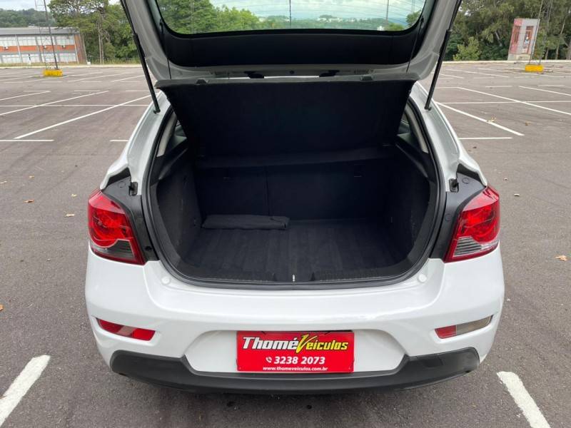 CHEVROLET - CRUZE - 2012/2012 - Branca - R$ 54.900,00