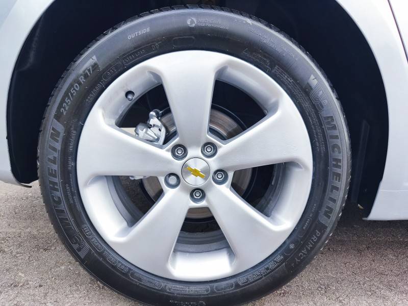 CHEVROLET - CRUZE - 2012/2012 - Prata - R$ 55.900,00
