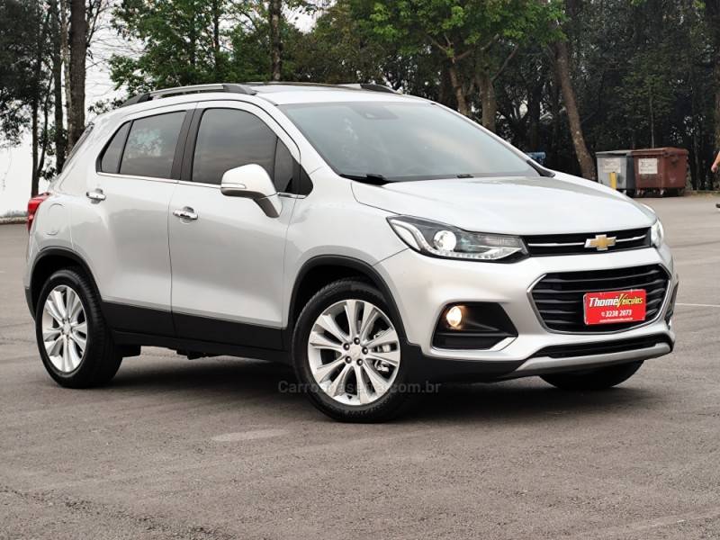 CHEVROLET - TRACKER - 2018/2018 - Prata - R$ 93.900,00