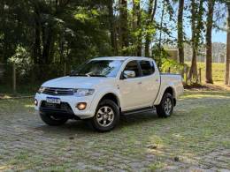 MITSUBISHI - L200 - 2015/2015 - Branca - R$ 129.900,00