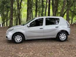 RENAULT - SANDERO - 2014/2014 - Prata - R$ 33.990,00