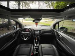 CHEVROLET - TRACKER - 2018/2018 - Prata - R$ 94.900,00