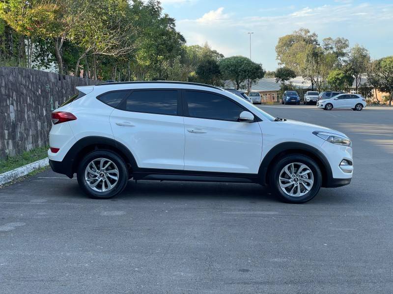 HYUNDAI - TUCSON - 2019/2019 - Branca - R$ 106.900,00