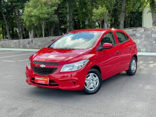 CHEVROLET - ONIX - 2015/2015 - Vermelha - R$ 45.900,00