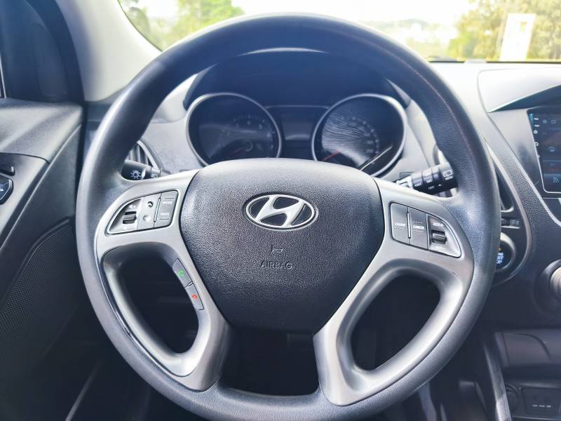 HYUNDAI - IX35 - 2017/2017 - Branca - R$ 83.900,00