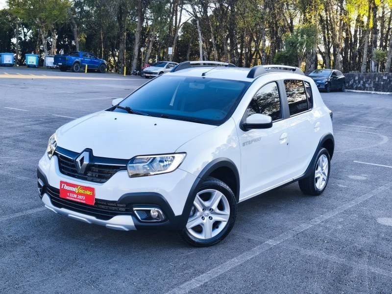 RENAULT - SANDERO - 2021/2021 - Branca - R$ 68.900,00