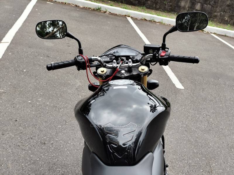 HONDA - CB 600F - 2012/2012 - Preta - R$ 55.900,00