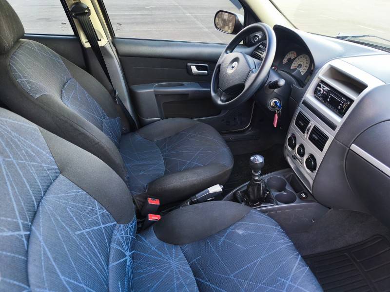 FIAT - PALIO - 2008/2008 - Dourada - R$ 29.900,00