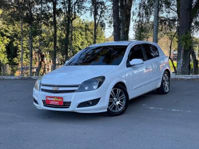 CHEVROLET - VECTRA - 2010/2010 - Branca - R$ 43.900,00