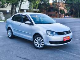 VOLKSWAGEN - POLO SEDAN - 2012/2012 - Prata - R$ 42.900,00