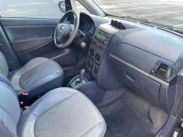 FIAT - IDEA - 2011/2011 - Preta - R$ 35.900,00