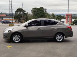 NISSAN - VERSA - 2018/2018 - Cinza - R$ 56.900,00