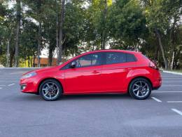 FIAT - BRAVO - 2016/2016 - Vermelha - R$ 58.900,00