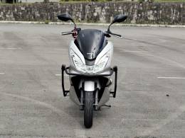 HONDA - PCX - 2018/2018 - Prata - R$ 13.900,00