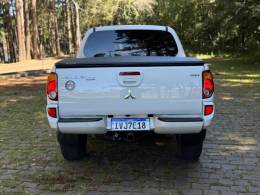 MITSUBISHI - L200 - 2015/2015 - Branca - R$ 129.900,00