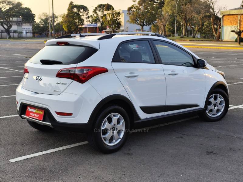 HYUNDAI - HB20X - 2015/2015 - Branca - R$ 58.900,00