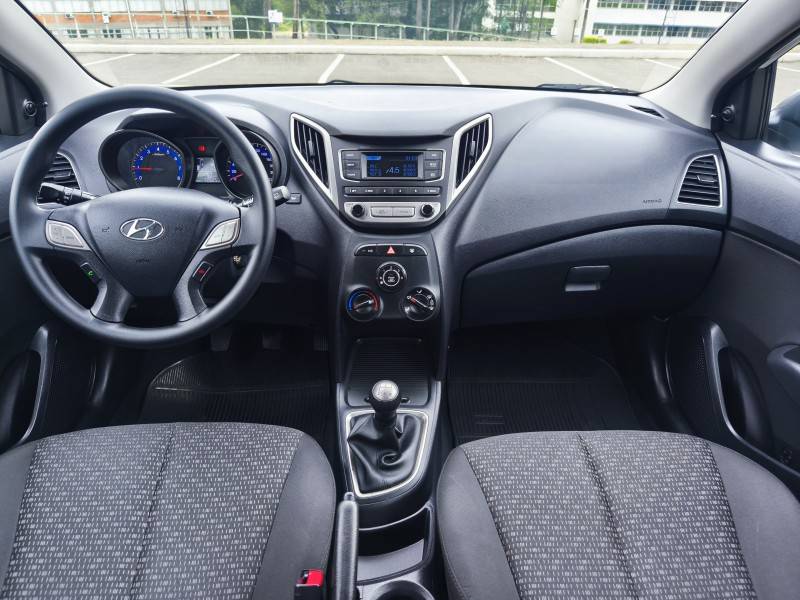 HYUNDAI - HB20 - 2018/2018 - Branca - R$ 49.900,00