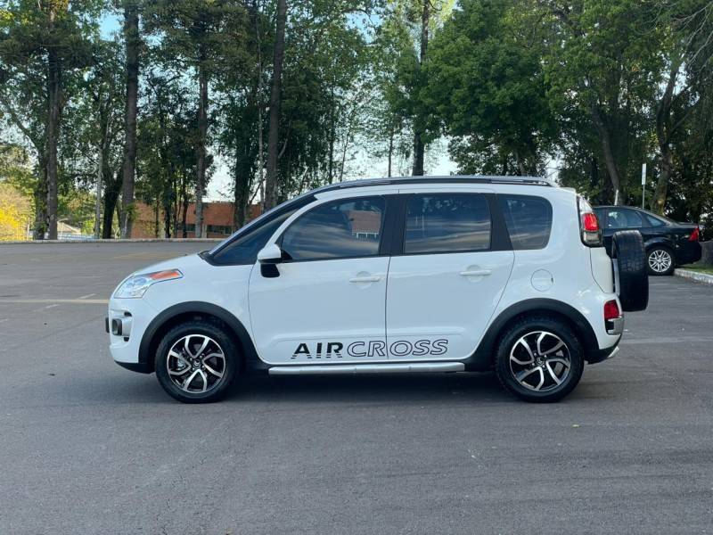 CITROËN - C3 AIRCROSS - 2013/2013 - Branca - R$ 39.000,00