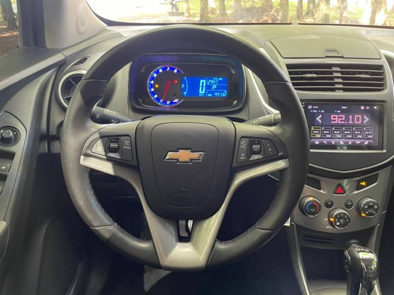 CHEVROLET - TRACKER - 2014/2014 - Branca - R$ 64.900,00