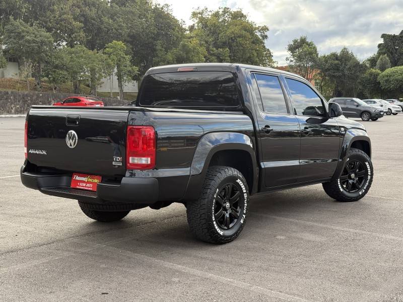 VOLKSWAGEN - AMAROK - 2013/2013 - Preta - R$ 106.900,00