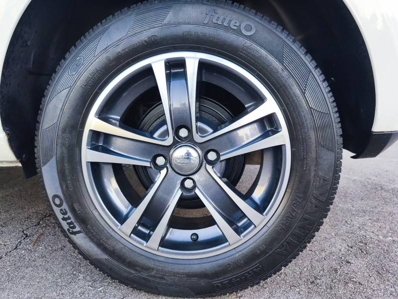 VOLKSWAGEN - GOL - 2014/2014 - Branca - R$ 39.900,00