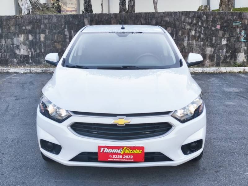 CHEVROLET - PRISMA - 2017/2017 - Branca - R$ 57.900,00