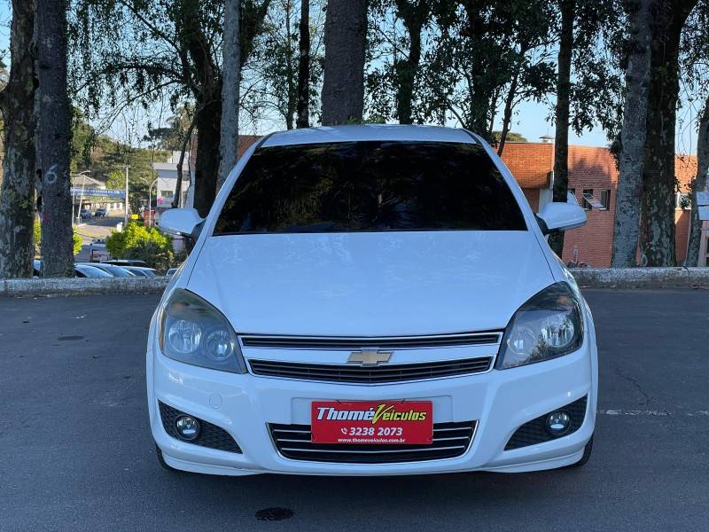 CHEVROLET - VECTRA - 2010/2010 - Branca - R$ 43.900,00