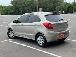 FORD - KA - 2015/2015 - Dourada - R$ 37.900,00