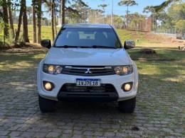 MITSUBISHI - L200 - 2015/2015 - Branca - R$ 129.900,00