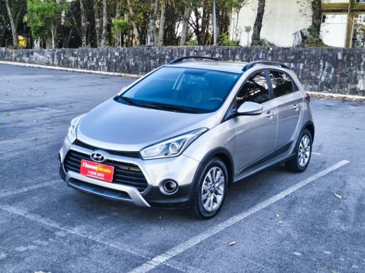 HYUNDAI - HB20X - 2017/2017 - Dourada - R$ 69.900,00