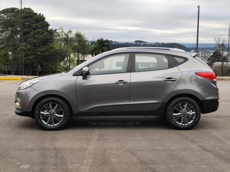 HYUNDAI - IX35 - 2018/2018 - Cinza - R$ 91.900,00