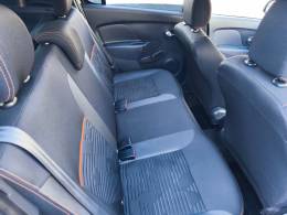 RENAULT - SANDERO - 2021/2021 - Branca - R$ 68.900,00