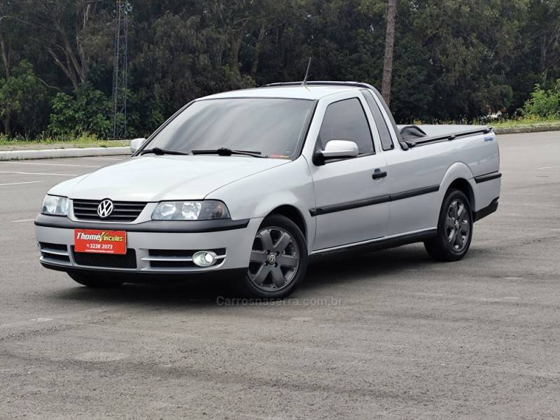 VOLKSWAGEN - SAVEIRO - 2004/2004 - Cinza - R$ 36.900,00