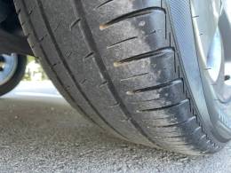 RENAULT - SANDERO - 2015/2015 - Branca - R$ 49.900,00