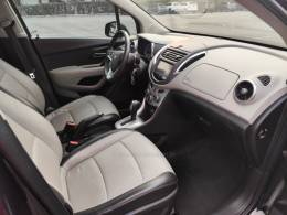 CHEVROLET - TRACKER - 2015/2015 - Preta - R$ 71.900,00