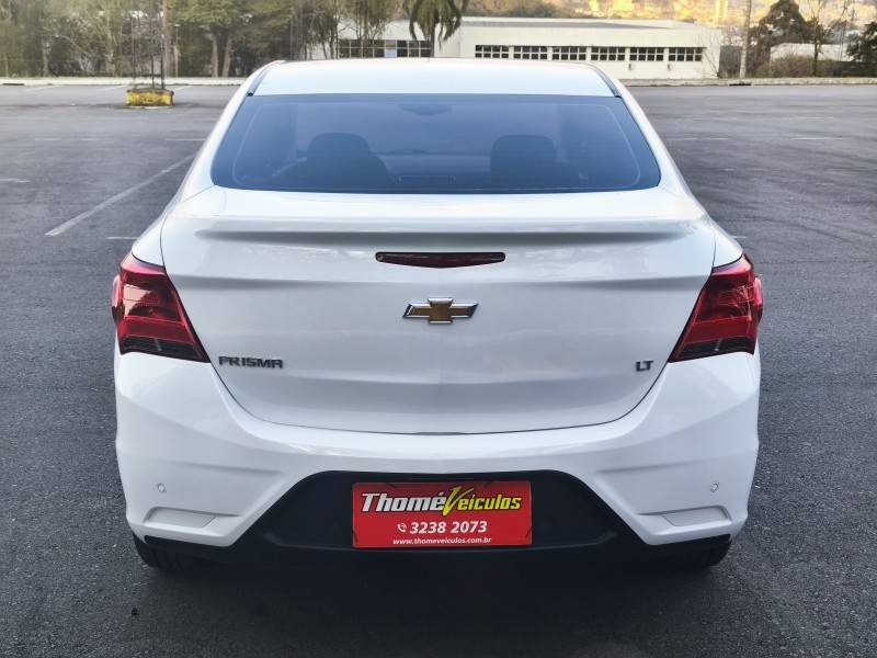 CHEVROLET - PRISMA - 2017/2017 - Branca - R$ 57.900,00