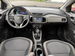 CHEVROLET - PRISMA - 2015/2015 - Vermelha - R$ 49.900,00