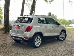 CHEVROLET - TRACKER - 2018/2018 - Prata - R$ 94.900,00