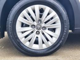 VOLKSWAGEN - SAVEIRO - 2017/2017 - Branca - R$ 66.900,00