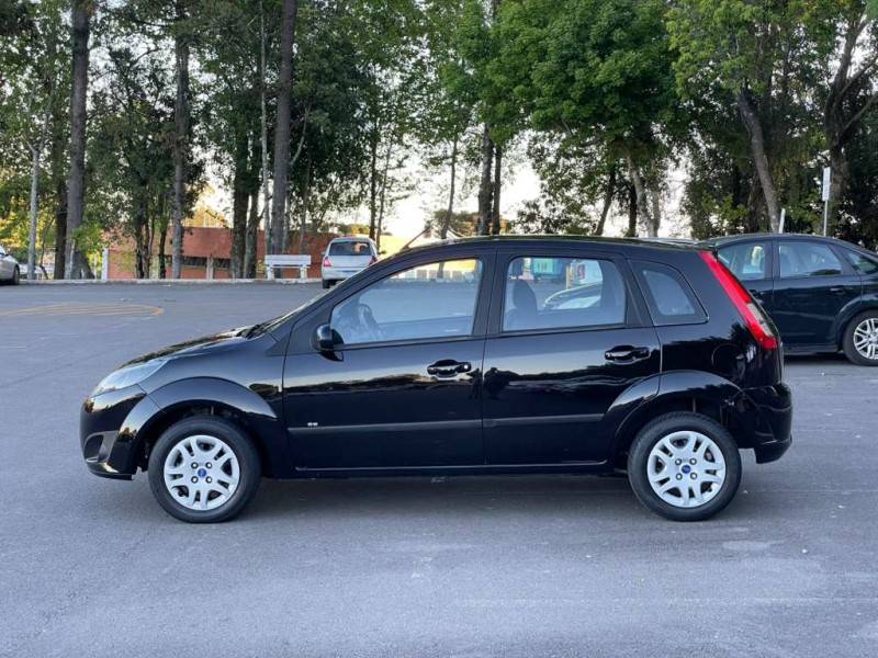 FORD - FIESTA - 2014/2014 - Preta - R$ 34.900,00