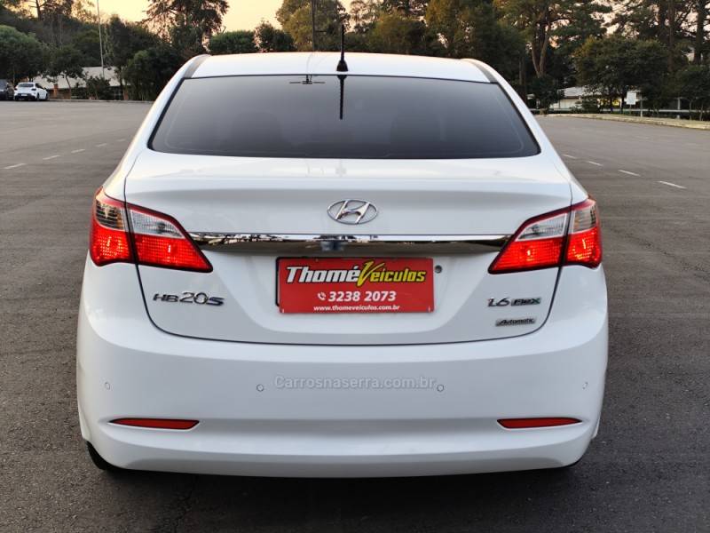 HYUNDAI - HB20S - 2014/2014 - Branca - R$ 53.900,00