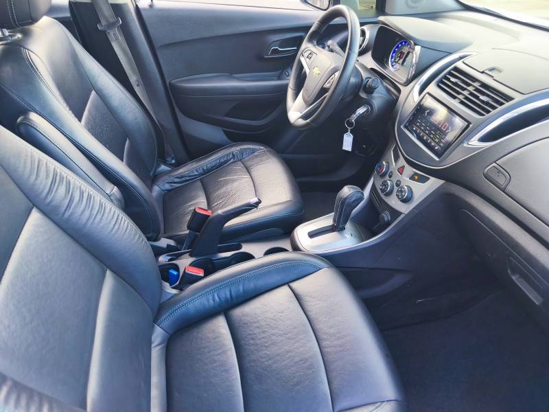 CHEVROLET - TRACKER - 2014/2014 - Branca - R$ 65.900,00