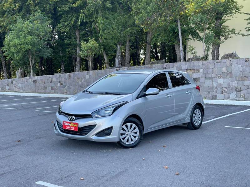 HYUNDAI - HB20 - 2015/2015 - Prata - R$ 46.900,00