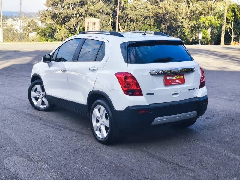 CHEVROLET - TRACKER - 2014/2014 - Branca - R$ 65.900,00